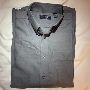 Roundtree & Yorke Men's Dress Shirt